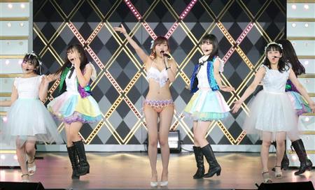akb17040120020002-p5