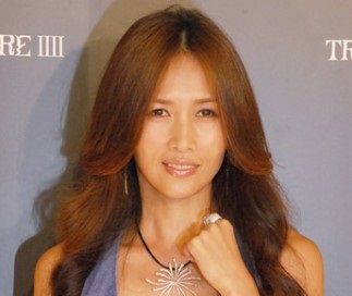 工藤静香 ショートカットで劣化から回復 髪型をロングヘアーから大胆イメチェンｗｗｗ 木村拓哉 子供の家族写真画像あり Newsまとめもりー 2chまとめブログ