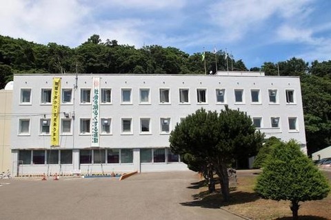 8c423a1a3aae7ff222ea51d226a158a4