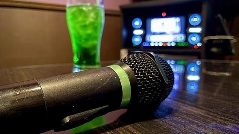 923bee42f9d3cad62757ac8a8770c203