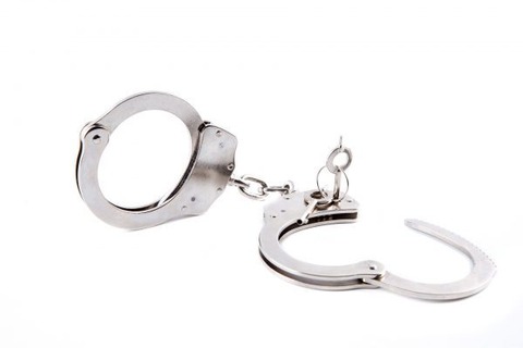 handcuffs-1462610299LXs-e1492382508751