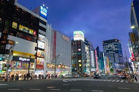 8e56f154bafbd8c35523677999c428be