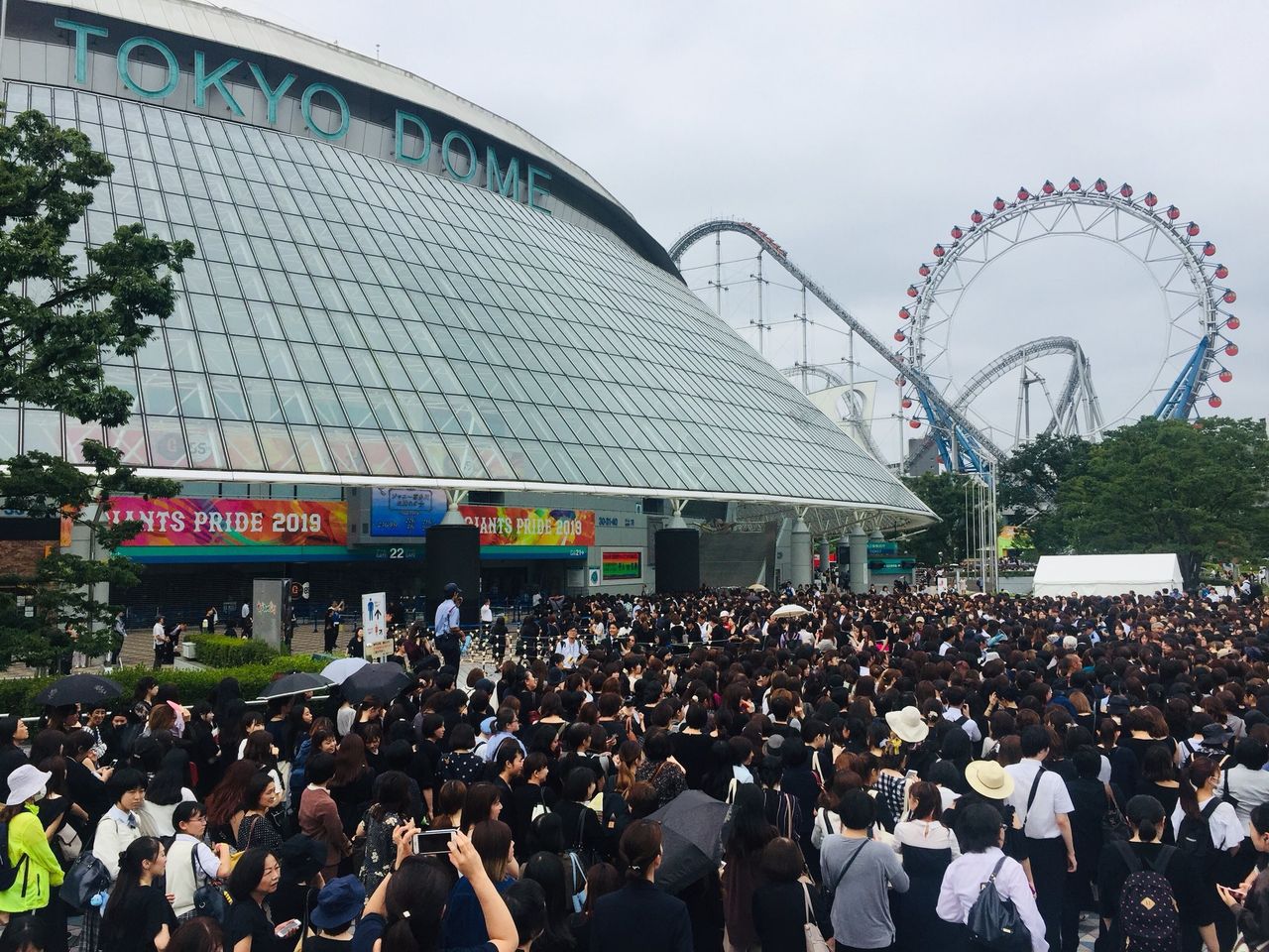 驚愕 ジャニーさんのお別れ会 人がやばい 画像あり 吹き出し型2chまとめ Line2ch 驚愕 ジャニーさんのお別れ会 人がやばい 画像あり 吹き出し型2chまとめ Line2ch