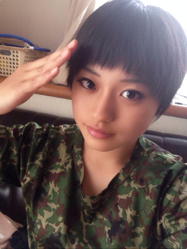 周りの反応は 美人が超短髪にした結果ｗｗｗｗｗ コスプレ画像あり 気になるニュース