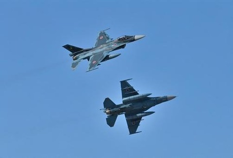 6890ee2a3993c147eb72db9374936999