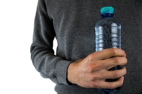 water-bottle-2821977_640