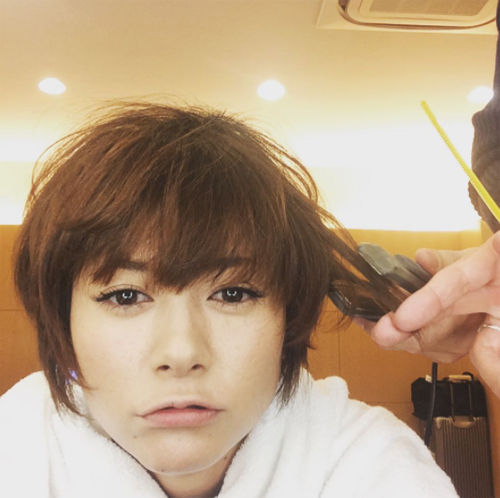 ファッショントレンド 元の大物 女性 タレント X ファッショントレンド 元の大物 女性 タレント X