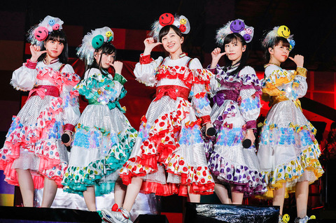momoirocloverz_photo201704_fixw_730_hq