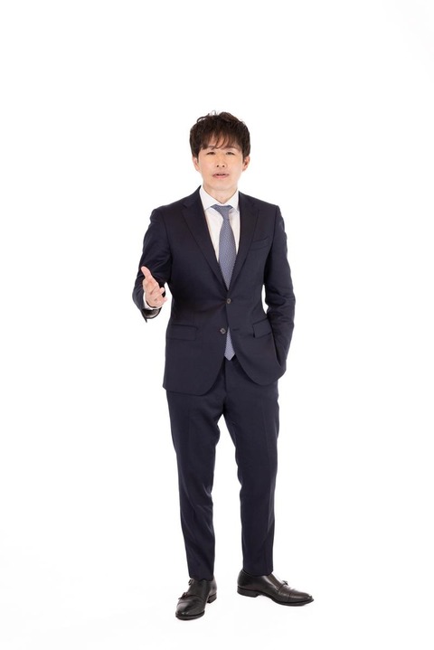 nozakiHFKE4459_TP_V4