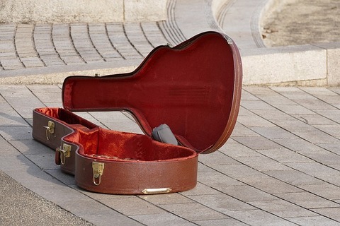 guitar-1259451_640