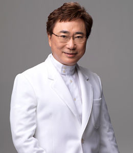 左翼 高須 息子