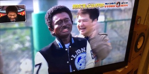 UEAAHm59_orig