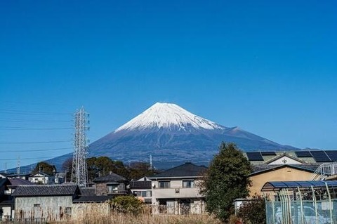 b2c1eb8e5628276f8ff9376d72d31bb8