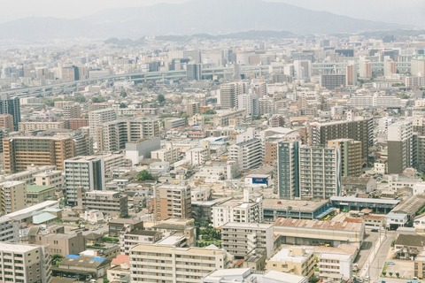 PAK_FUKUOKA0I9A4542_TP_V