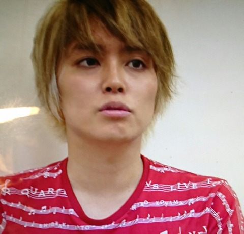 DBAPelmUMAE6HUN