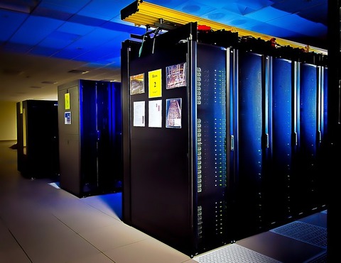 supercomputer-1782179_640