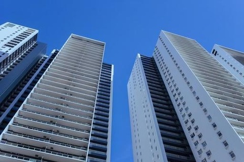 9724f031e5fe988d1b5f8268ee8273eb