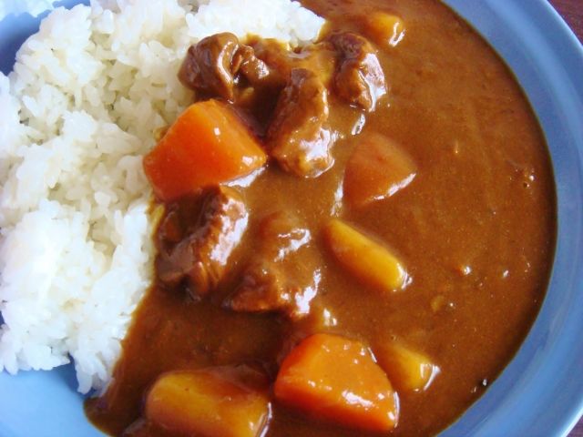 【驚愕】カレーライスのルーの配置、とんでもない奴がいるｗｗｗｗｗｗｗｗ