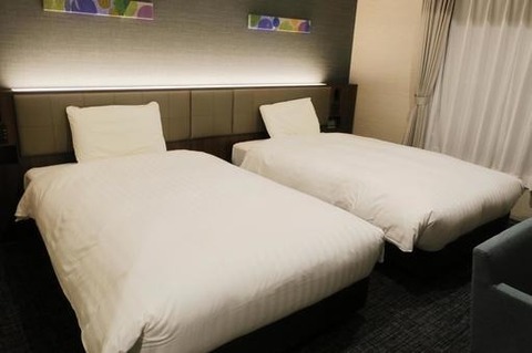 bbdd2f9538f1654a433db11bf1bea094