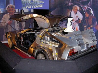 0082-bttf_delorean_time_machine