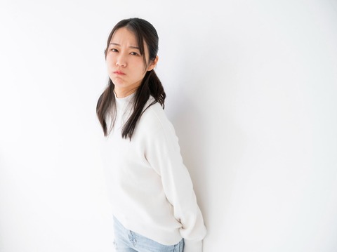 SAKI037-_MKT59601847_TP_V