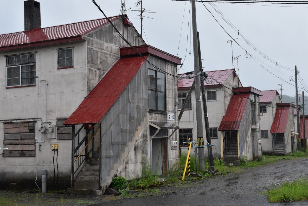 【画像あり】財政破綻した夕張市の現在がこちらwwwとんでもないことになってるぞwwwwwww