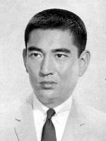 高倉健