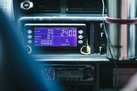 【超異常】日本のタクシーの運転手、ガチでヤバイ状態になってしまう！！！！