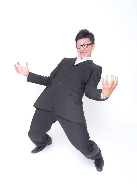 OZP88_jojopose01_TP_V4