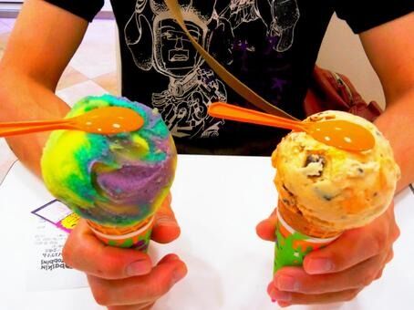 12e198d001fc48b481c0a4fb3bd29b43