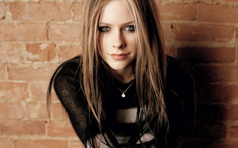 avril-lavigne-wallpaper-7