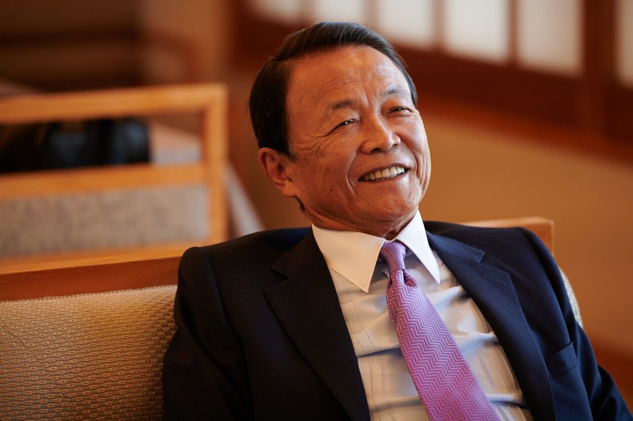 悲報 麻生太郎さん 1着35万円もするスーツを着ていたと判明 吹き出し型2chまとめ Line2ch 悲報 麻生太郎さん 1着35万円もするスーツを着ていたと判明 吹き出し型2chまとめ Line2ch