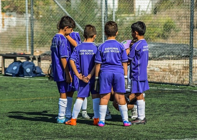 悲報 サッカーファンの少年 ロナウドの髪型にして 結果wwwwwwww リンク先に動画あり 人気の アプリ コミック にどっぷりハマって暇なし生活 悲報 サッカーファンの少年 ロナウドの髪型にして 結果wwwwwwww リンク先に動画あり 人気の アプリ コミック にどっぷりハマって暇なし生活