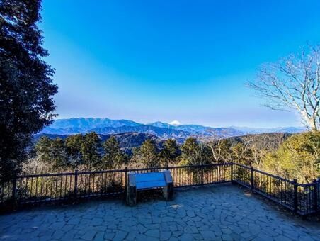 54476eb9b8474e19051f3a402137f8eb