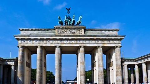 brandenburg-gate-1041803_640