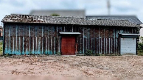 70c26ec5aa3312e2d7d1425726a37c3b