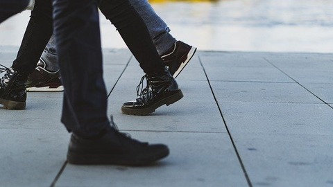 legs-4666061_640