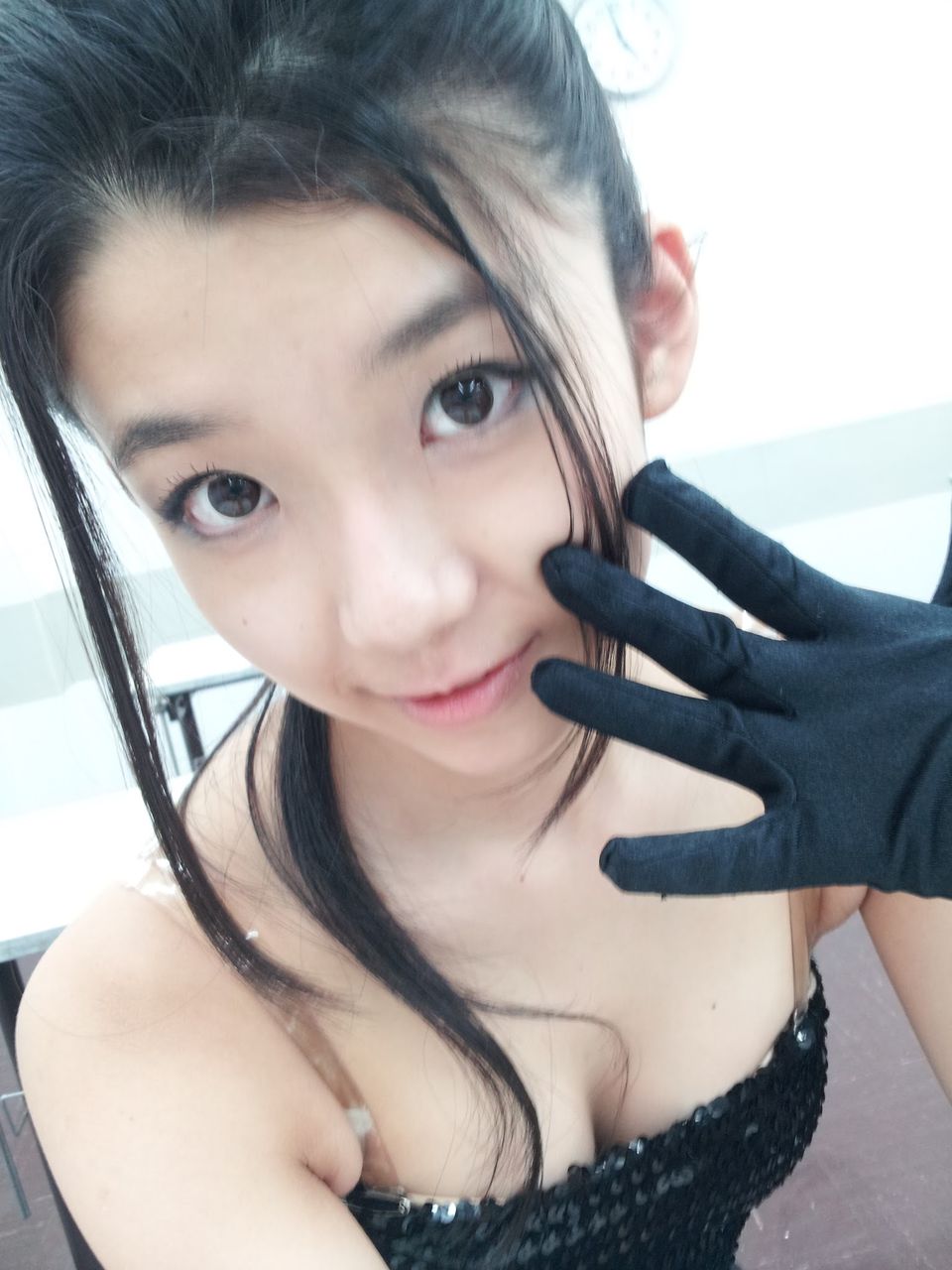 Akb48g情報おまとめ 古い記事発掘 Ske48 Fカップきょんこと磯原杏華の久しぶりの谷間キター