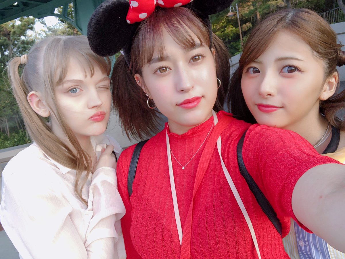 大好きな2人とディズニーいってきました ダコタローズ Akb48速報局 Akb48まとめ