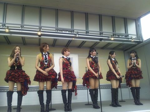 20120715akb016