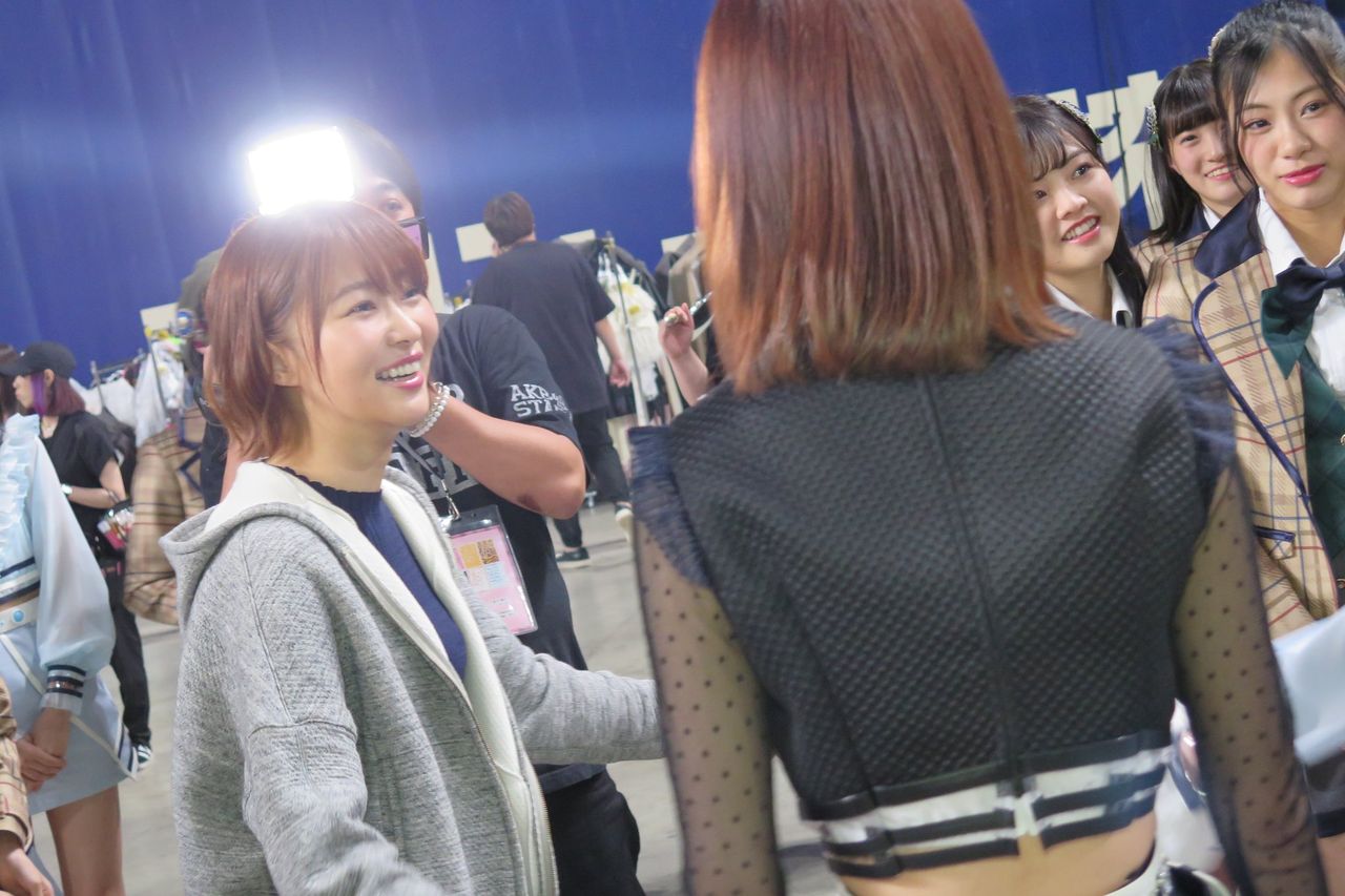 Akb48世界選抜総選挙 指原莉乃の副音声を楽しみながら選挙を見る指スレの様子 Akb48情報まとめたった Akb48世界選抜総選挙 指原莉乃の副音声を楽しみながら選挙を見る指スレの様子 Akb48情報まとめたった