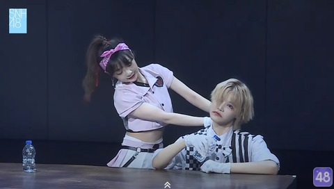 SNH487周年公演b