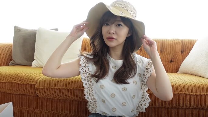指原莉乃がイコラブcd１００万枚突破で自分にご褒美の超爆買い動画 Snh48sparks
