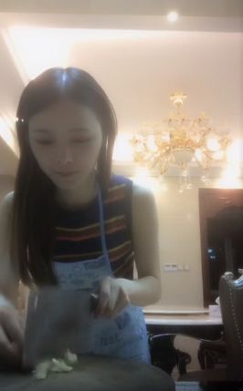 SNH48陳問言180811口袋f