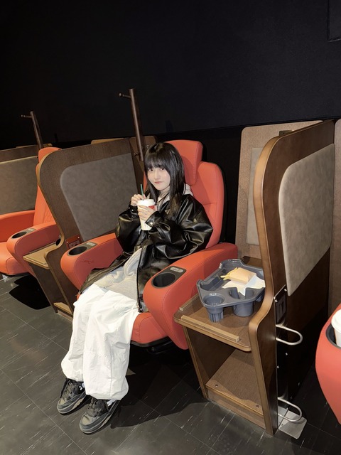 【STU48 #久留島優果】くるくる、ミナモアの新しい映画館に行く🍟