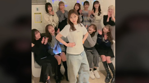 【=LOVE】指原プロデューサー、イコラブちゃんとTikTokを撮る👍💖