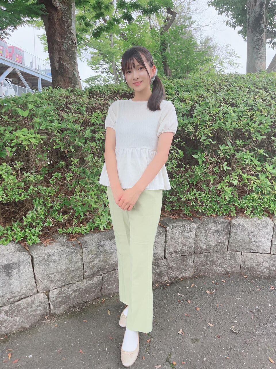 【STU48 #新井梨杏】りあちゅう、スレッズに登場😍 : AKBフレンド
