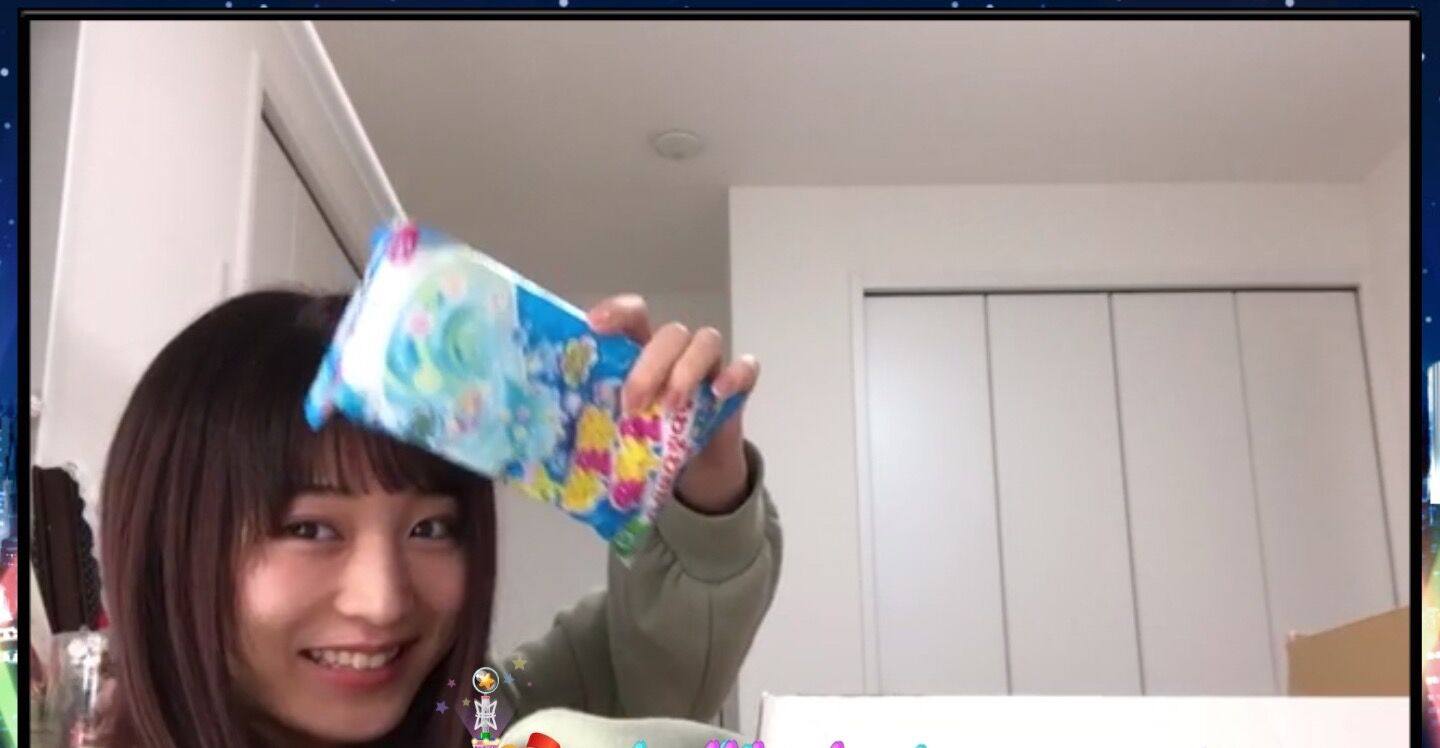 Sr配信中のなぎちゃんに実家から荷物が届いたんやが Akbフレンド Sr配信中のなぎちゃんに実家から荷物が届いたんやが Akbフレンド