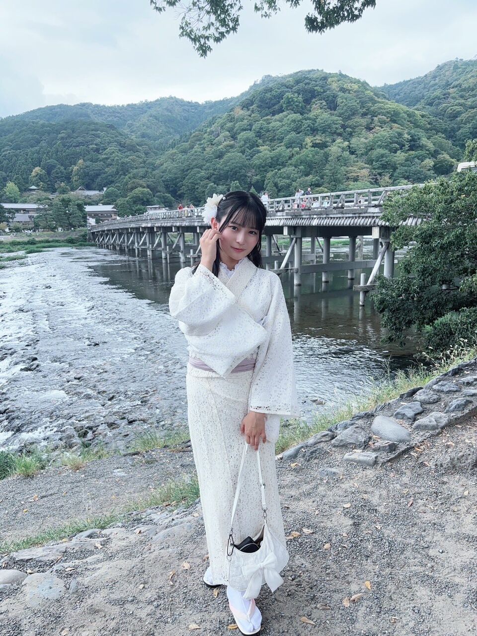 【STU48】新井梨杏ちゃん、衣笠彩実(NMB48)ちゃんと嵐山へ : AKBフレンド