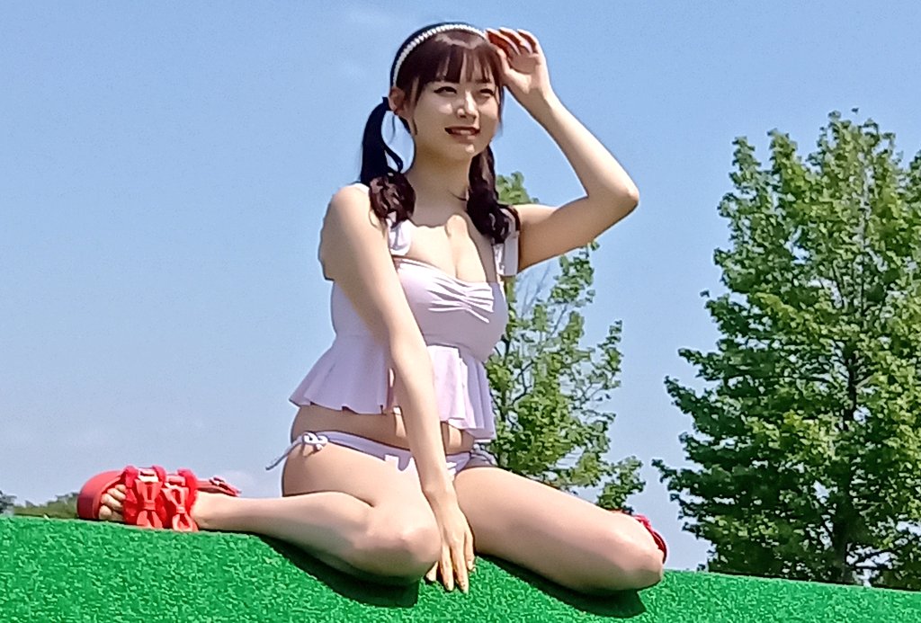 達家真姫宝 19歳 の撮影会ショットをファンが大量にアップしてる Akbフレンド